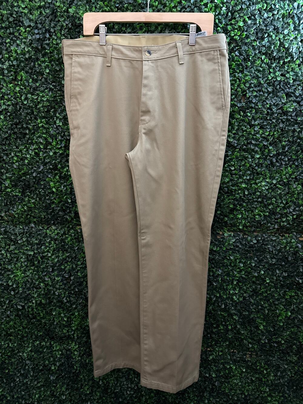 Wrangler Riata Dark Kaki Flat Pants, Men’s Size 36x34